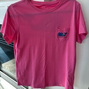 Vineyard Vines T-Shirt-EUC